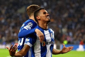 关于今夜葡超焦点战，圣安东尼奥马刺状态回暖，更衣室稳定，临场指挥获称赞的信息九游体育官网